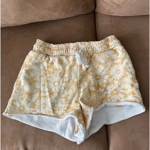 american eagle flower shorts